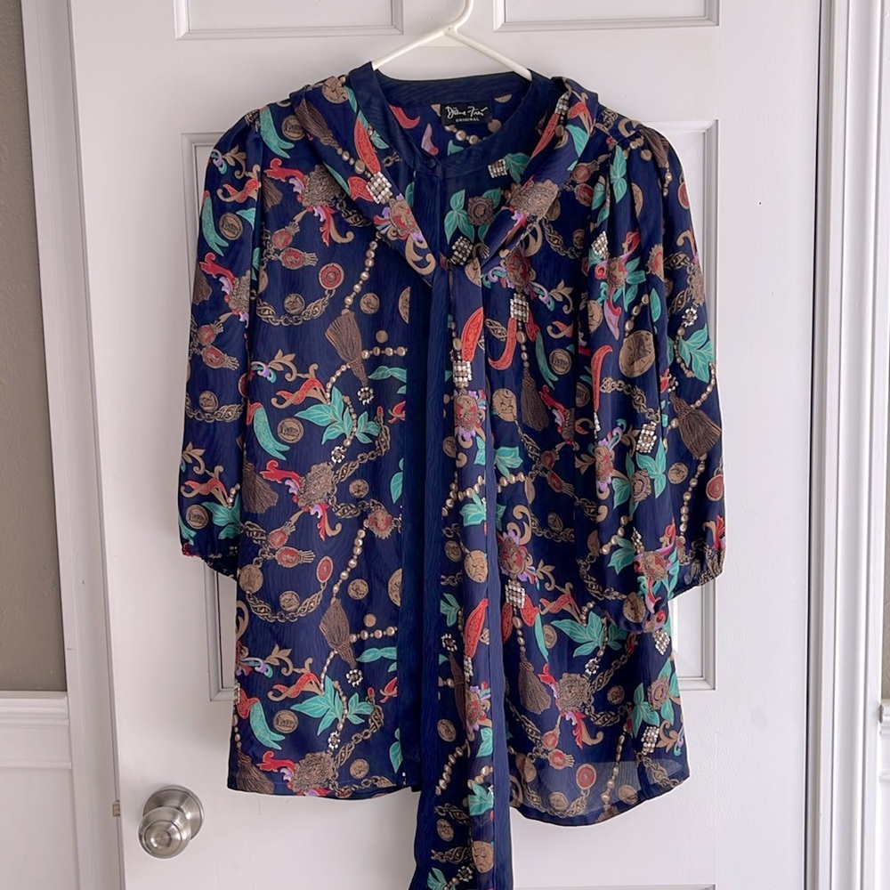Diane Freis Colorful Patterned Blouse with separate scarf silk gold coin vintage
